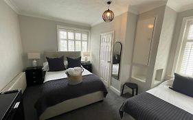 Grosvenor Lodge Guest House